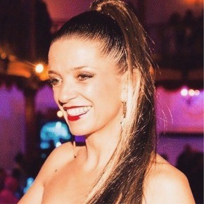 Charo Tris (Cantante)