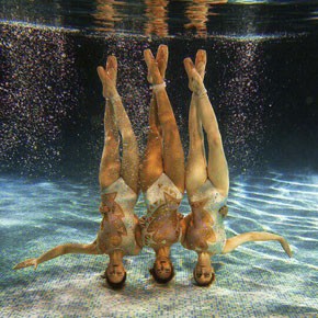 Mermaid Show (Water and music)