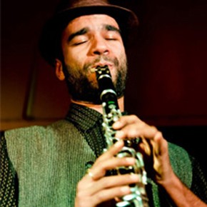 Robindro Nicolic (Clarinete )